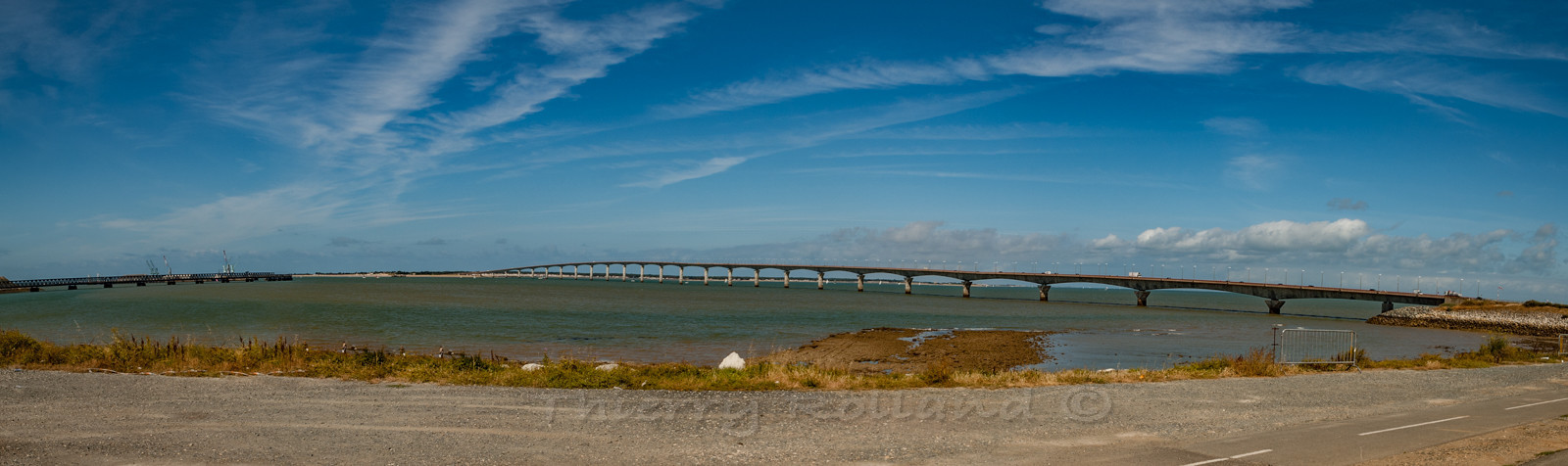 Pont de l'île de Ré, côté Rivedoux